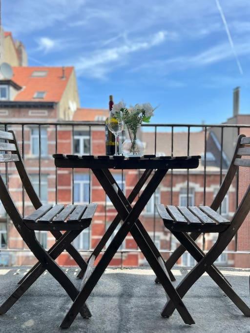 Lovely 2-bedroom Duplex W/ Balcony In *