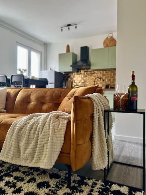 Apartment Lovely 2-bedroom Duplex W/ Balcony In Brussels